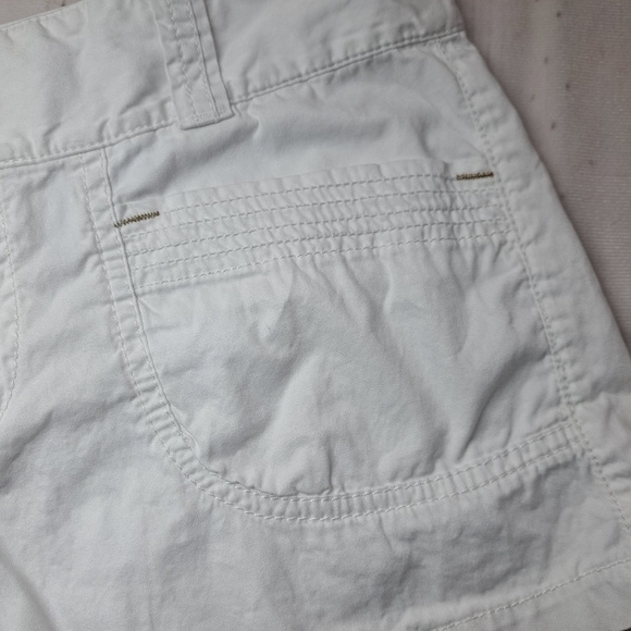 3 FOR 12 SALE  Express Shorts Sz 4 Denim White Shorts - Picture 6 of 8